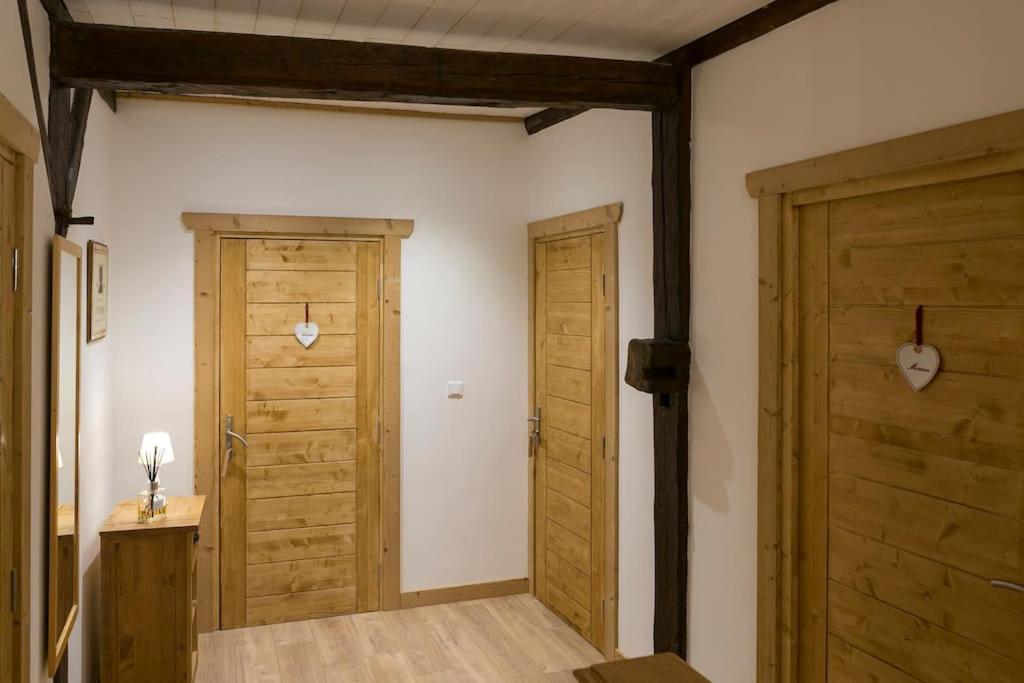 Chalet Credence Outdoor Hot Tub Sleeps 19